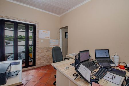 Escritório de casa à venda com 3 quartos, 170m² em Passo das Pedras, Porto Alegre