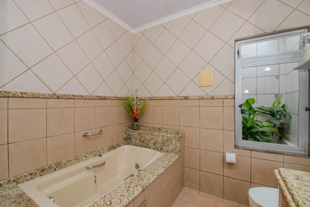 Casa à venda com 170m², 3 quartos e 3 vagasBanheiro Social