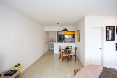 Apartamento à venda com 85m², 2 quartos e 2 vagasSala