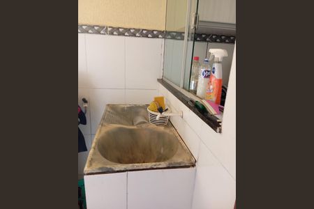 Área de serviço de casa para alugar com 2 quartos, 100m² em São Marcos, Goiânia