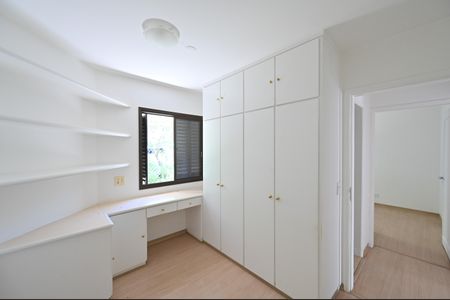 Apartamento para alugar com 95m², 3 quartos e 3 vagas