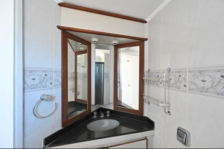 Apartamento para alugar com 95m², 3 quartos e 3 vagas