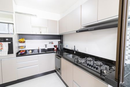 Apartamento à venda com 62m², 2 quartos e 1 vagaCozinha e Área de Serviço