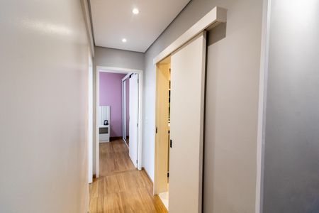 Apartamento à venda com 62m², 2 quartos e 1 vagaCorredor