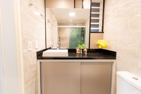 Apartamento à venda com 62m², 2 quartos e 1 vagaBanheiro