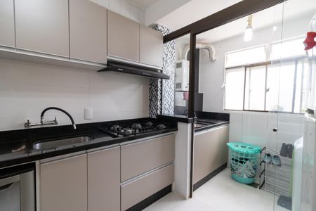 Apartamento à venda com 62m², 2 quartos e 1 vagaCozinha e Área de Serviço