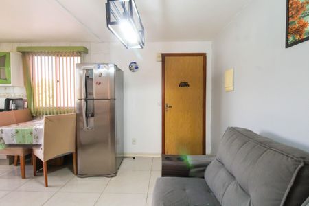 Sala de apartamento para alugar com 2 quartos, 42m² em Estância Velha, Canoas