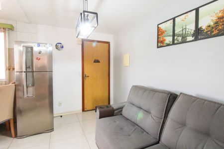 Sala de apartamento para alugar com 2 quartos, 42m² em Estância Velha, Canoas