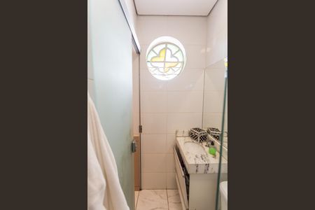 Apartamento à venda com 180m², 4 quartos e 2 vagas Apartamento à venda com 180m², 4 quartos e 2 vagasBanheiro da Suíte 3