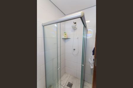 Apartamento à venda com 180m², 4 quartos e 2 vagas Apartamento à venda com 180m², 4 quartos e 2 vagasBanheiro da Suíte 1