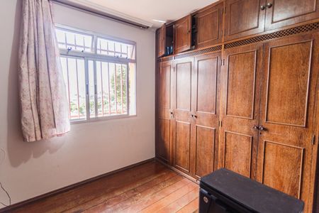 Apartamento à venda com 180m², 4 quartos e 2 vagas Apartamento à venda com 180m², 4 quartos e 2 vagasQuarto 4