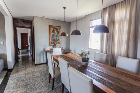 Apartamento à venda com 180m², 4 quartos e 2 vagas Apartamento à venda com 180m², 4 quartos e 2 vagasSala 2