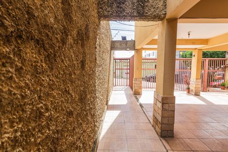 Apartamento à venda com 180m², 4 quartos e 2 vagas Apartamento à venda com 180m², 4 quartos e 2 vagasEntrada