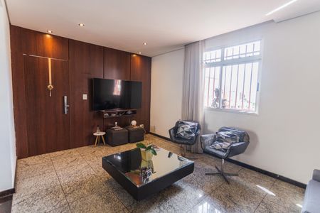 Apartamento à venda com 180m², 4 quartos e 2 vagas Apartamento à venda com 180m², 4 quartos e 2 vagasSala 1