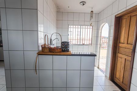 Apartamento à venda com 180m², 4 quartos e 2 vagas Apartamento à venda com 180m², 4 quartos e 2 vagasCozinha