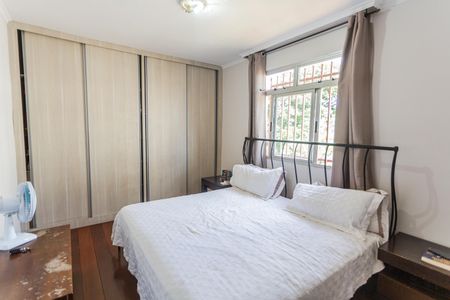 Apartamento à venda com 180m², 4 quartos e 2 vagas Apartamento à venda com 180m², 4 quartos e 2 vagasSuíte 1