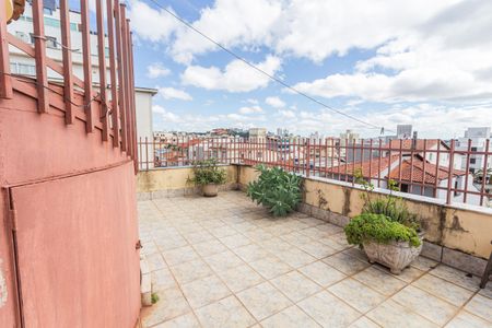 Apartamento à venda com 180m², 4 quartos e 2 vagas Apartamento à venda com 180m², 4 quartos e 2 vagasCobertura