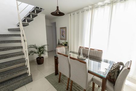 Apartamento para alugar com 2 quartos, 130m² em Castelo, Belo Horizonte