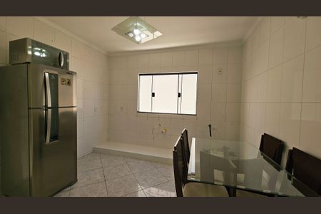 Casa para alugar com 149m², 2 quartos e 2 vagas