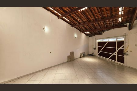 Casa para alugar com 149m², 2 quartos e 2 vagas