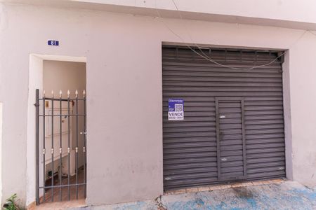 Casa à venda com 75m², 1 quarto e 6 vagasFachada