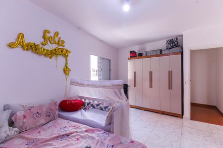 Quarto de casa à venda com 1 quarto, 75m² em Vila Bertioga, São Paulo