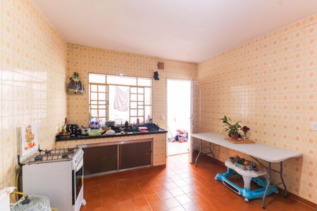 Casa à venda com 75m², 1 quarto e 6 vagasCozinha