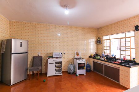 Casa à venda com 75m², 1 quarto e 6 vagasCozinha