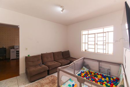 Sala de casa à venda com 1 quarto, 75m² em Vila Bertioga, São Paulo