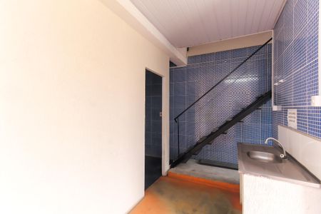 Sala/Cozinha de casa para alugar com 3 quartos, 290m² em Vila Bertioga, São Paulo