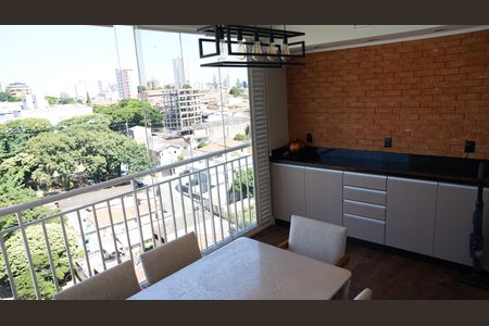 Apartamento à venda com 65m², 2 quartos e 1 vagaSacada
