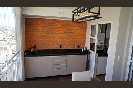 Apartamento à venda com 65m², 2 quartos e 1 vagaSacada