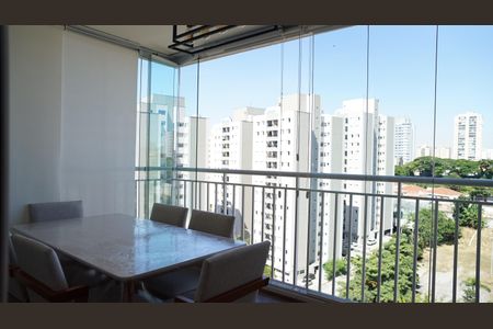 Apartamento à venda com 65m², 2 quartos e 1 vagaSacada