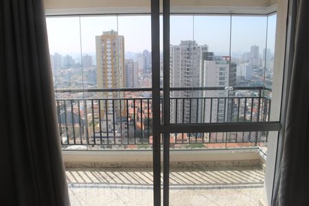 Apartamento para alugar com 69m², 2 quartos e 2 vagasVaranda