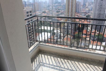 Apartamento para alugar com 69m², 2 quartos e 2 vagasVaranda