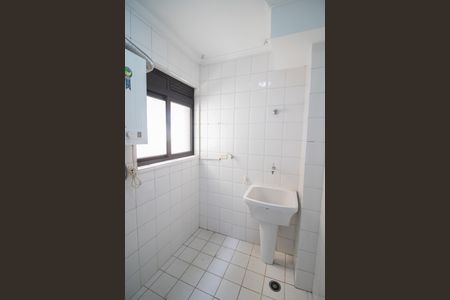 Apartamento à venda com 83m², 3 quartos e 2 vagas Apartamento à venda com 83m², 3 quartos e 2 vagasÁREA DE SERVIÇO