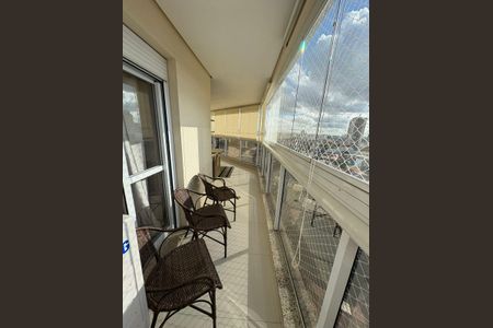 Apartamento à venda com 160m², 3 quartos e 3 vagasVaranda