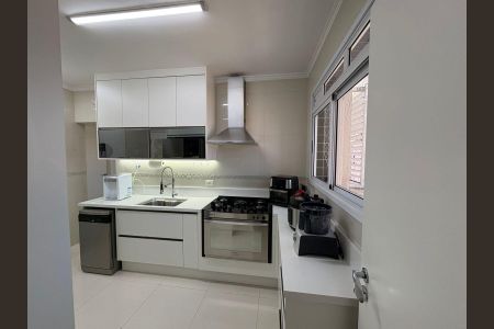Apartamento à venda com 160m², 3 quartos e 3 vagasCozinha