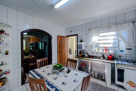 Casa à venda com 240m², 5 quartos e 3 vagasCozinha (Casa 2)