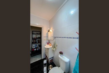 Casa à venda com 240m², 5 quartos e 3 vagasBanheiro da Suíte (Casa 2)