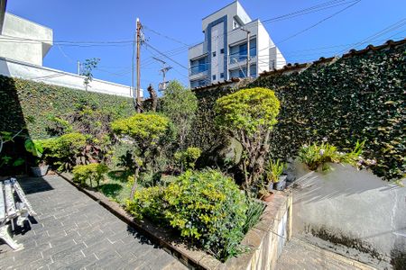 Casa à venda com 240m², 5 quartos e 3 vagasGaragem