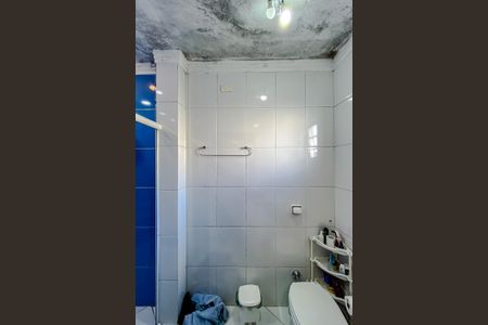 Casa à venda com 240m², 5 quartos e 3 vagasBanheiro da Suíte 2