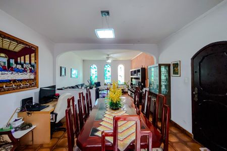 Casa à venda com 240m², 5 quartos e 3 vagasSala (Casa 2)