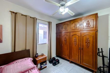 Casa à venda com 240m², 5 quartos e 3 vagasQuarto 2 (Casa 2)