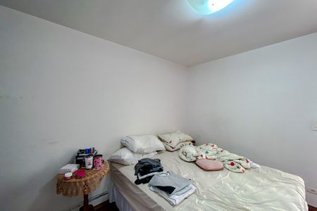 Casa à venda com 240m², 5 quartos e 3 vagasQuarto 2 - Suíte