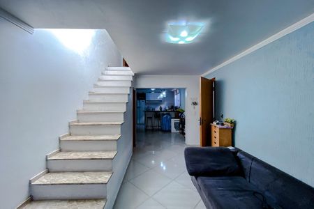 Casa à venda com 240m², 5 quartos e 3 vagasSala