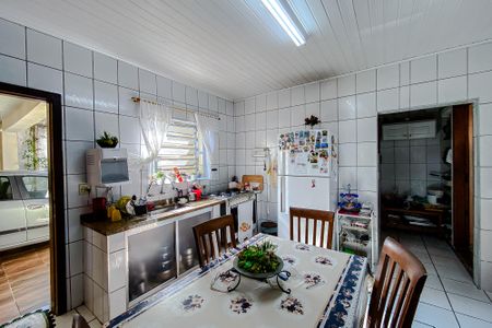 Casa à venda com 240m², 5 quartos e 3 vagasCozinha (Casa 2)