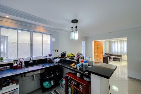 Casa à venda com 240m², 5 quartos e 3 vagasCozinha