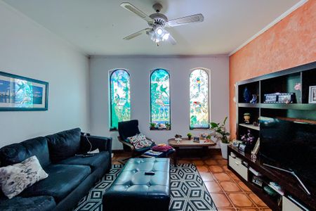 Casa à venda com 240m², 5 quartos e 3 vagasSala (Casa 2)