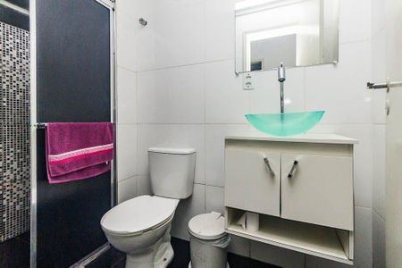 Apartamento para alugar com 56m², 2 quartos e sem vaga Apartamento para alugar com 56m², 2 quartos e sem vagaBanheiro
